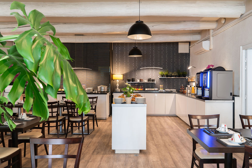 salle petit déjeuner